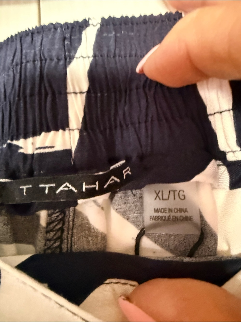 T Tahari Navy and White Printed Wide-Leg Pants Slacks - Picture 2 of 6